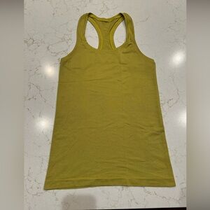 Women’s Lululemon Tank - Yellow size S